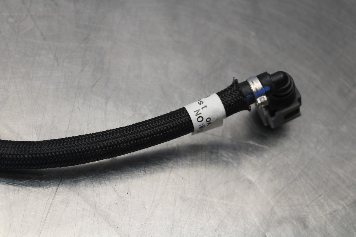 20 TRIUMPH STREET TRIPLE 765 FUEL HOSE GAS LINE TUBE PIPE BB864