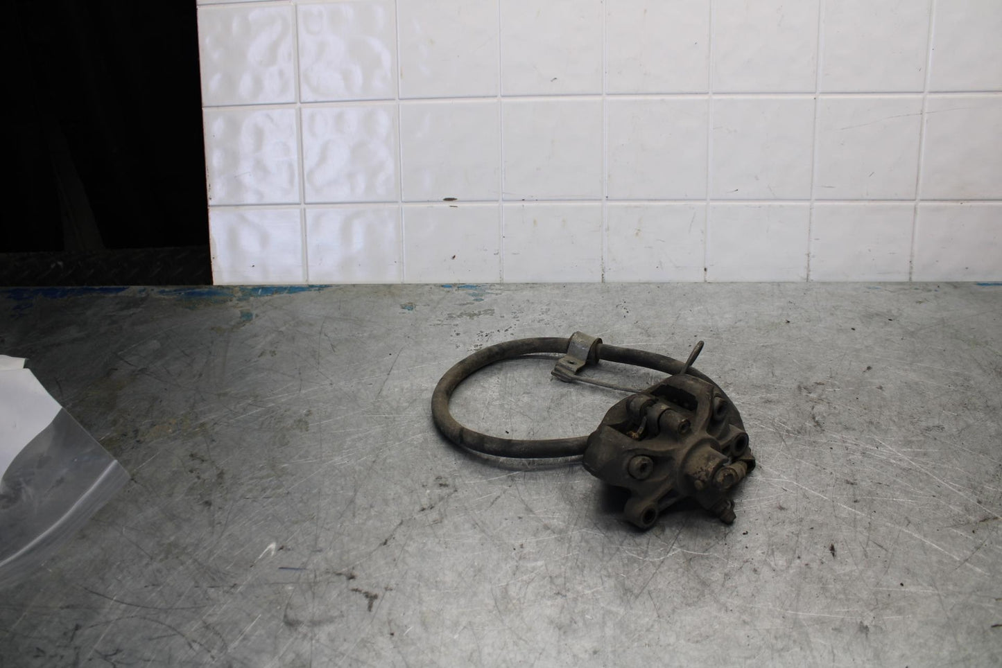 06-07 KAWASAKI NINJA ZX14R REAR BACK BRAKE CALIPERBB433