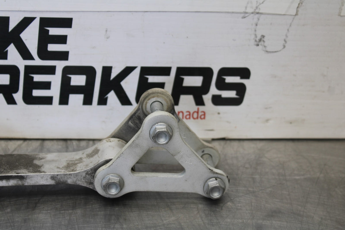 16 APRILIA TUONO V4 1100 REAR DOGBONE SHOCK LINKAGE LINK BB905