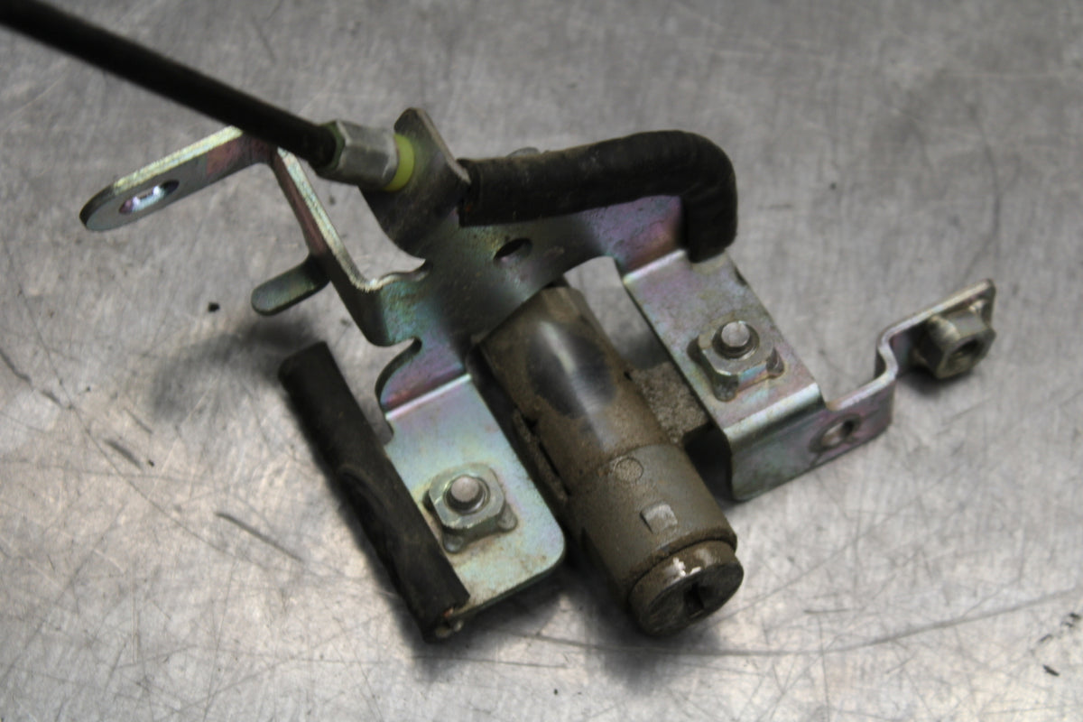 12-13 KAWASAKI Z1000 IGNITION LOCK KEY SET W/ GAS CAP AND SEAT LOCK BB743