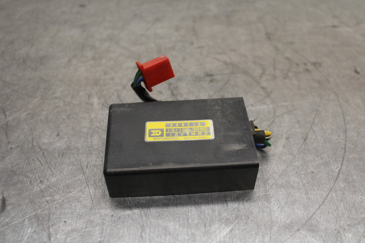84 HONDA INTERCEPTOR 750 VF750F ECU COMPUTER UNIT BLACK BOX ECM CDI  BB108