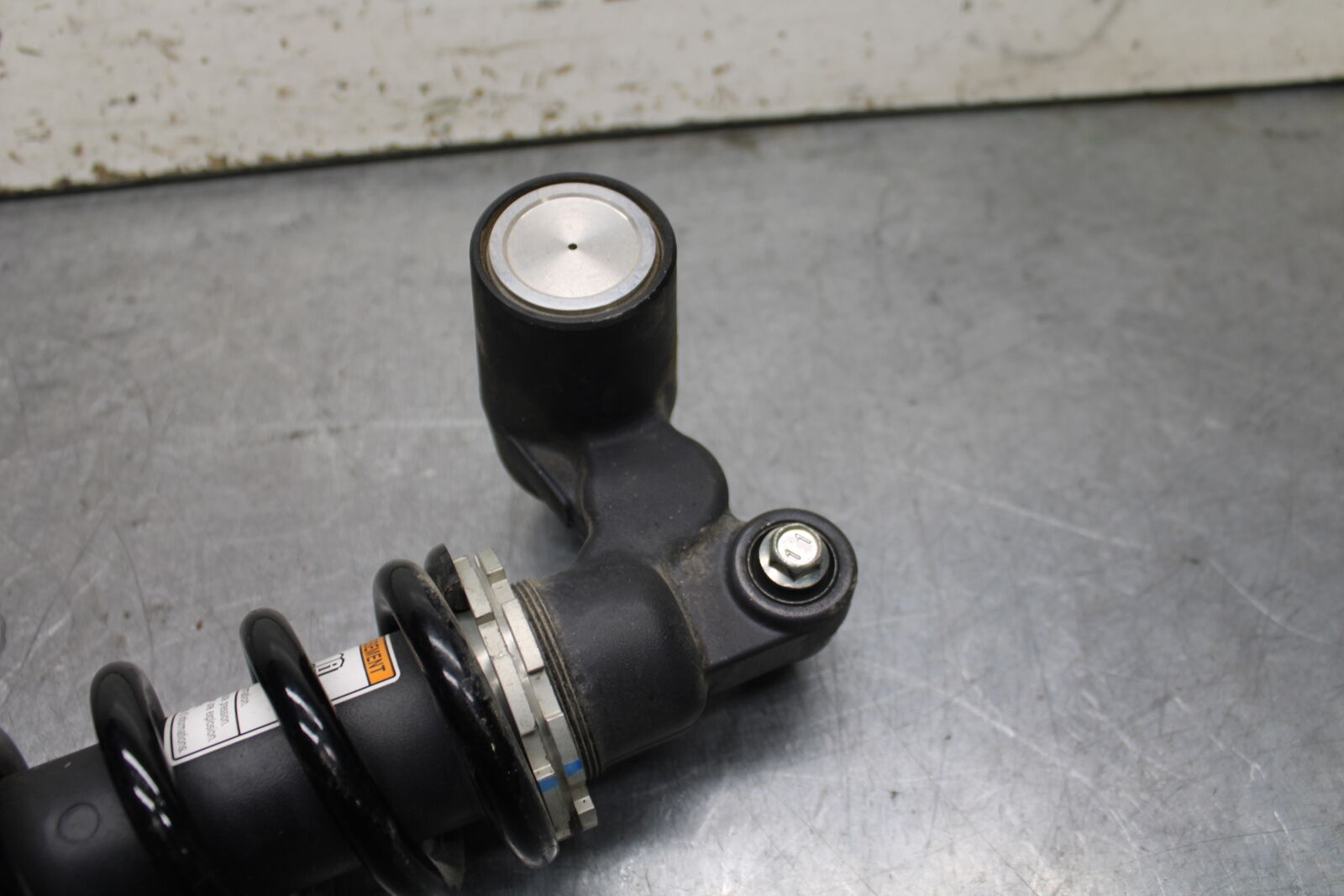 13 SUZUKI GSXR750 REAR BACK SHOCK ABSORBER SUSPENSION BB110