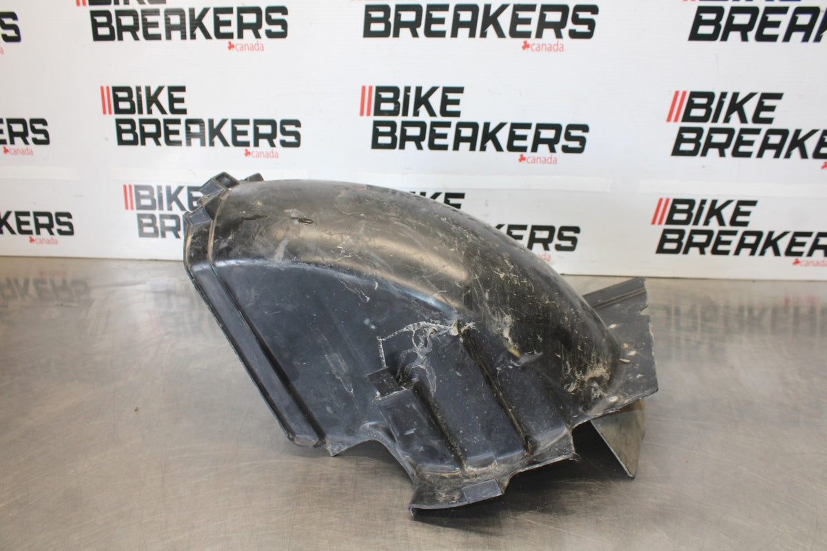 88-00 HONDA GOLDWING 1500 REAR BACK WHEEL FENDER MUD GUARD BB883