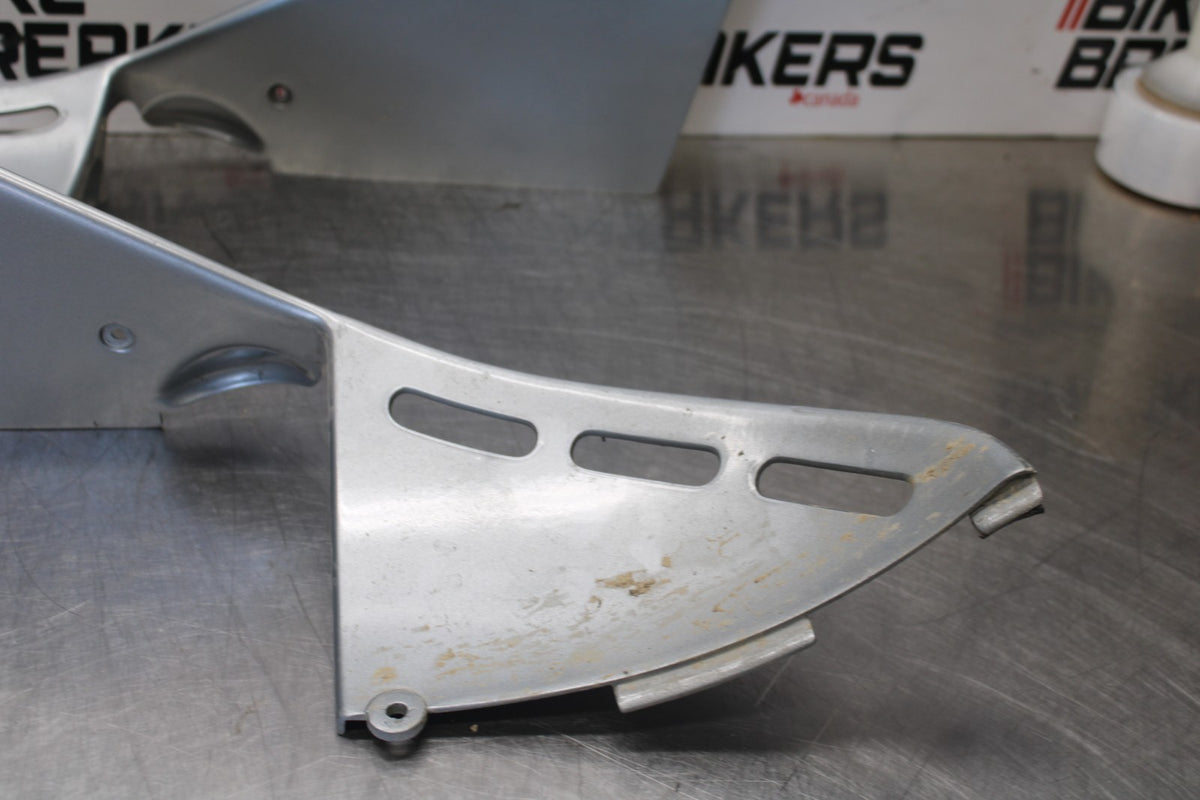 00-05 KAWASAKI NINJA ZX12R LOWER FRONT UPPER INNER HEADLIGHT COWL FAIRING  BB892