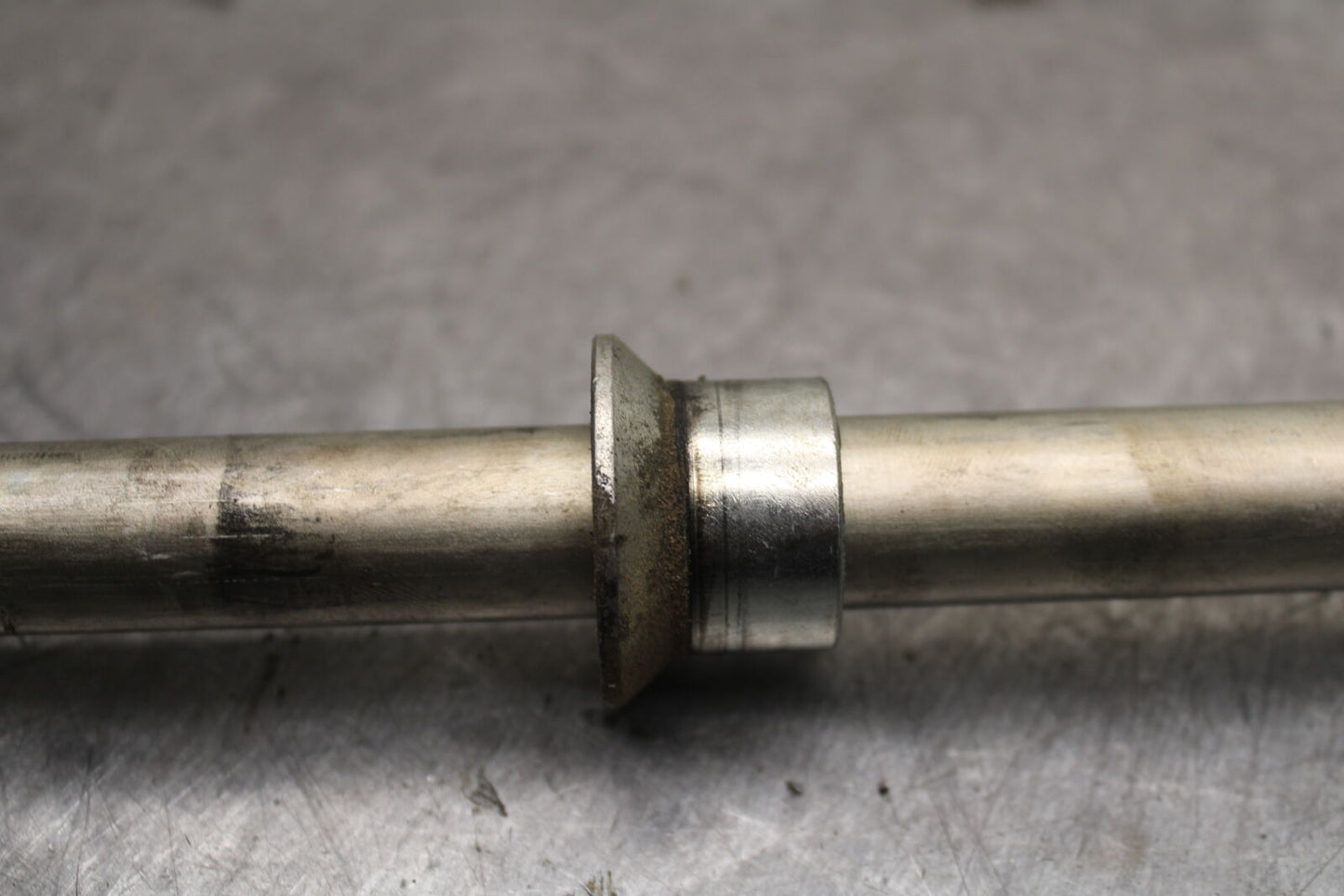 17-24 YAMAHA BOLT XVS950 REAR AXLE BACK WHEEL RIM PIVOT BOLT AXEL BB729