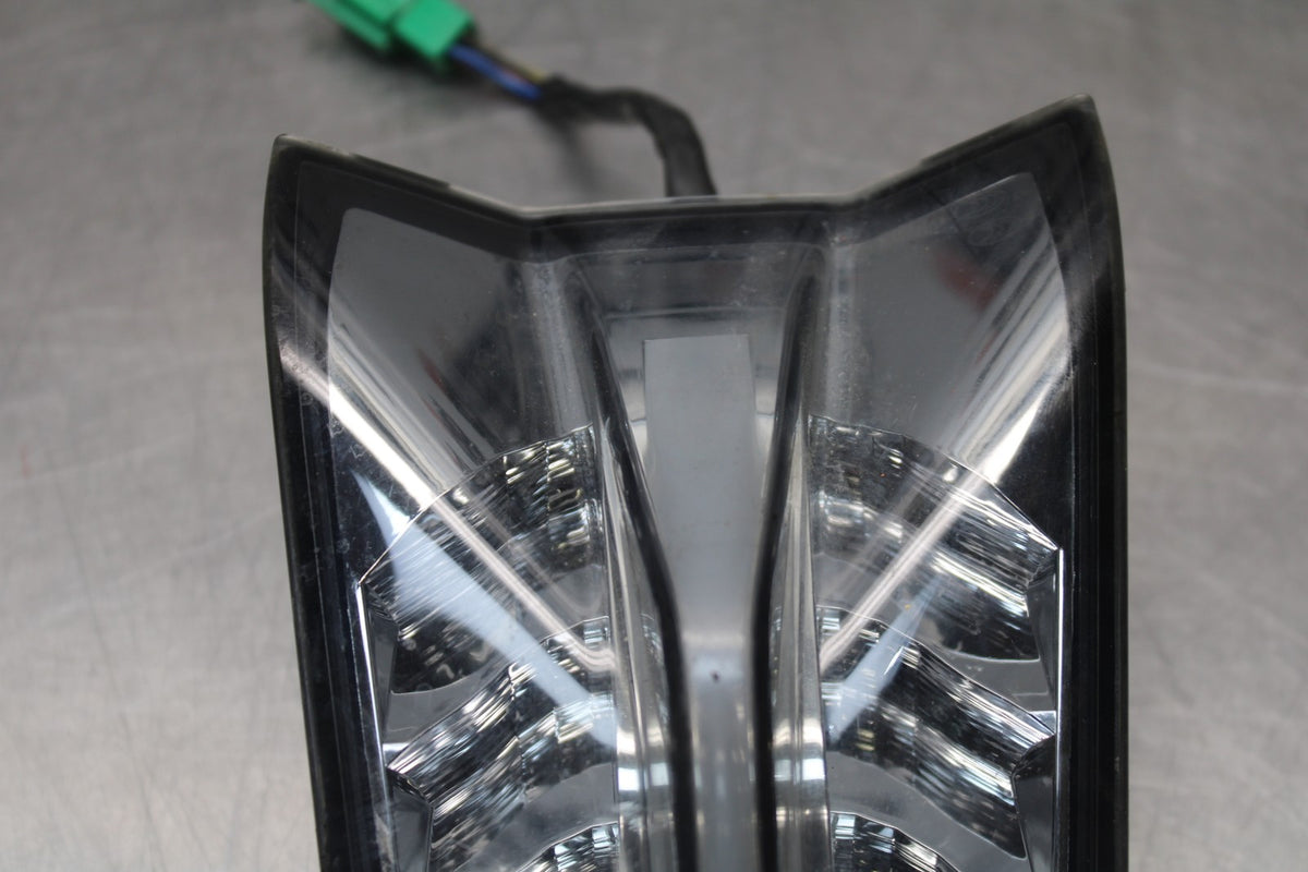 13-16 KTM 390 DUKE REAR TAIL TAILLIGHT BACK BRAKE LIGHT BB649