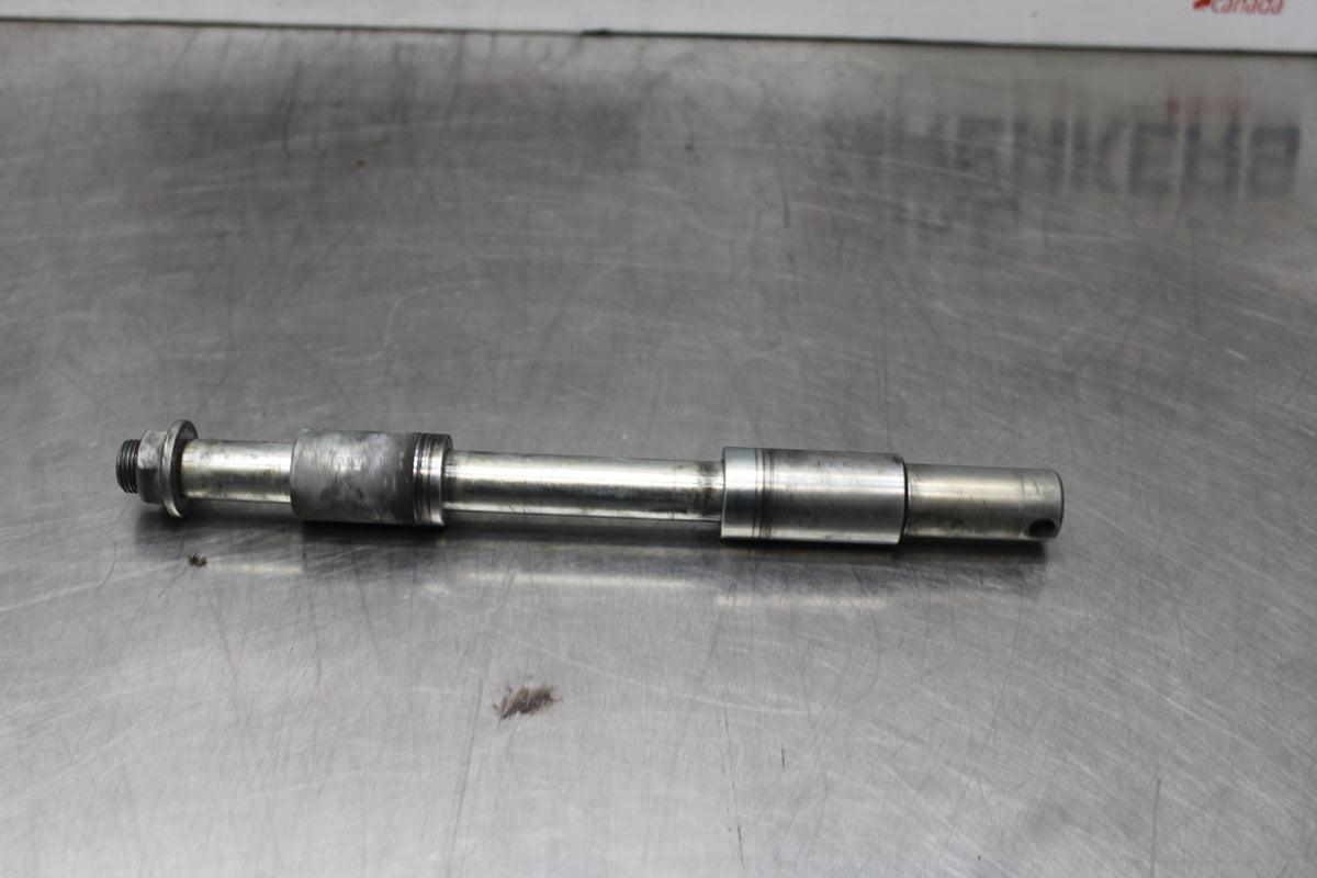 02 KAWASAKI VULCAN 800 VN800B CLASSIC FRONT WHEEL RIM AXLE PIVOT BOLT BB862