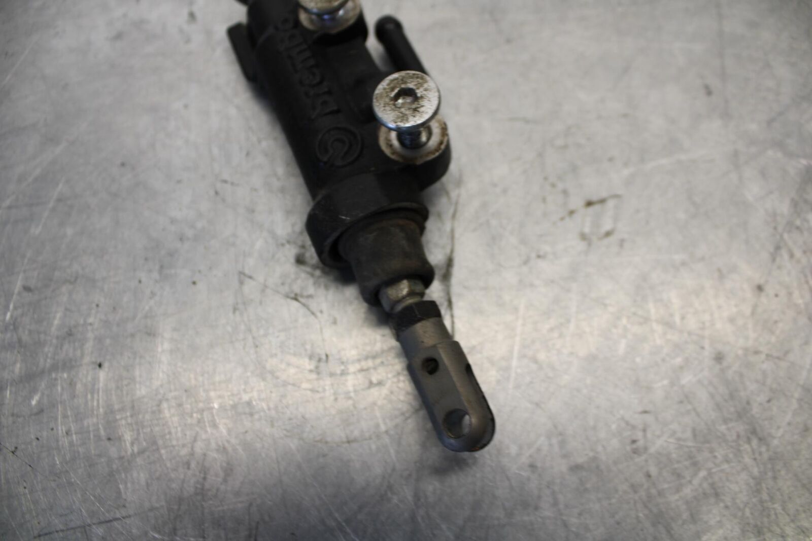 07-08 YAMAHA YZF R1 REAR BREMBO BRAKE MASTER CYLINDER 4C8-2583V-00-00 BB439