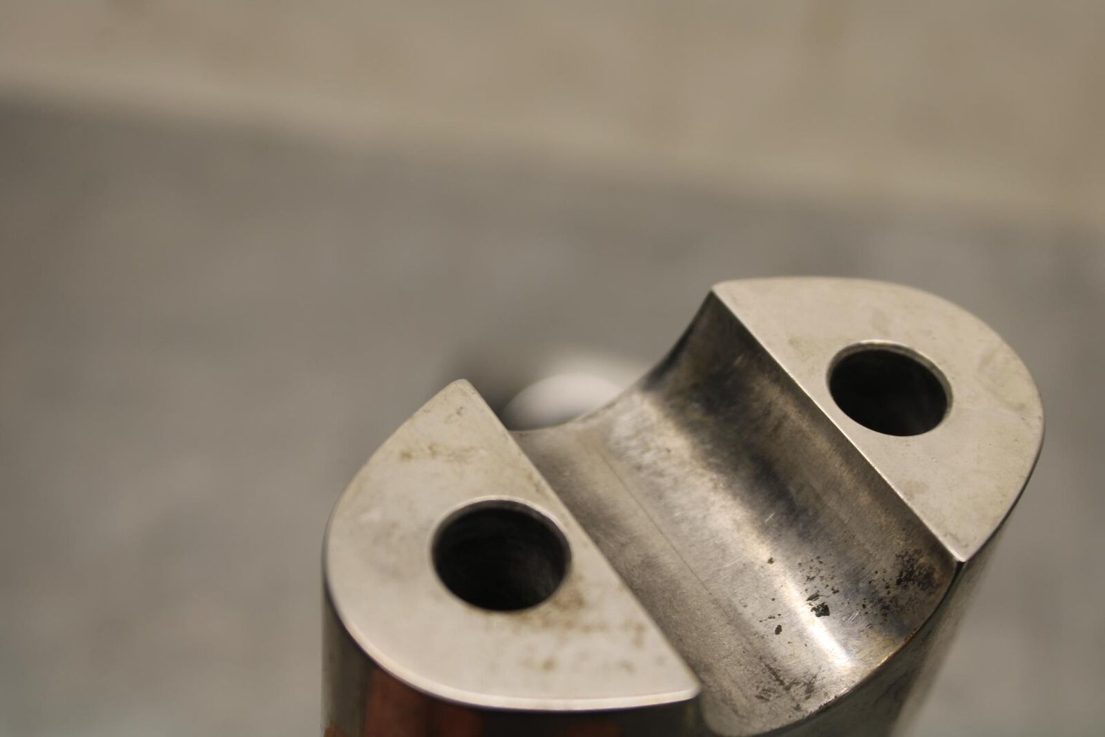 2006 Kawasaki Vulcan 900 VN900B Classic HANDLEBAR RISERS BB585