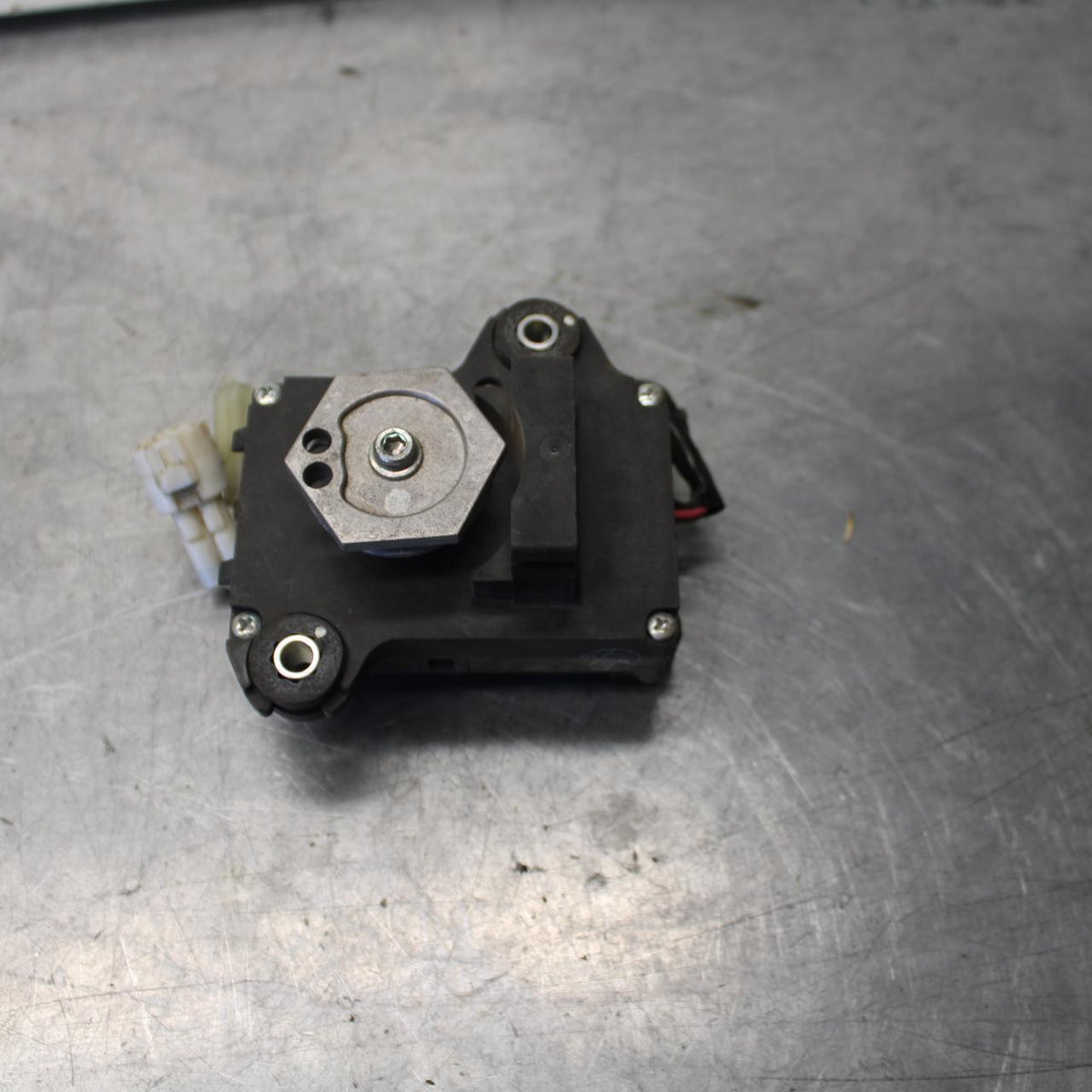 08-10 SUZUKI GSXR 600  EXHAUST VALVE SERVO MOTOR BB101 #B
