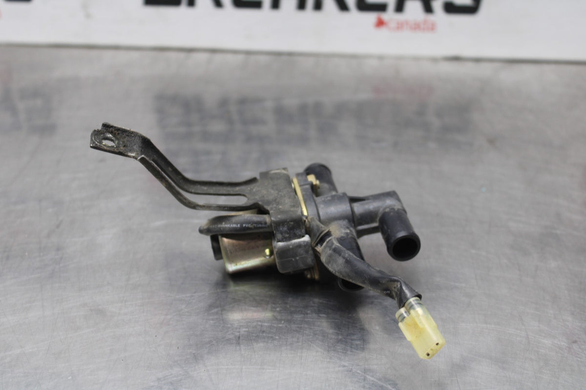 05 YAMAHA YZF R6 AIR VALVE SOLENOID TOP ENGINE SWITCH SENSOR BB858