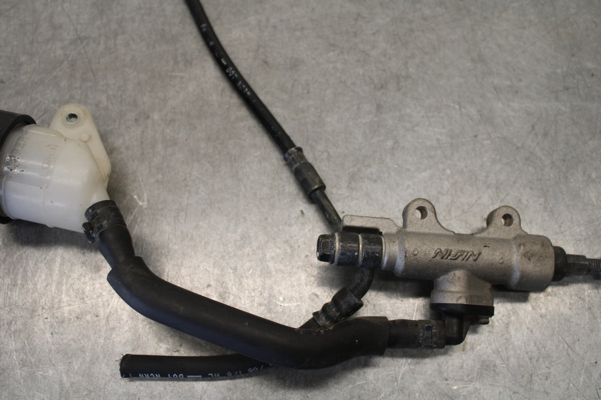 04-12 HONDA ST1300A REAR BACK BRAKE MASTER CYLINDER W RESERVOIR BB669
