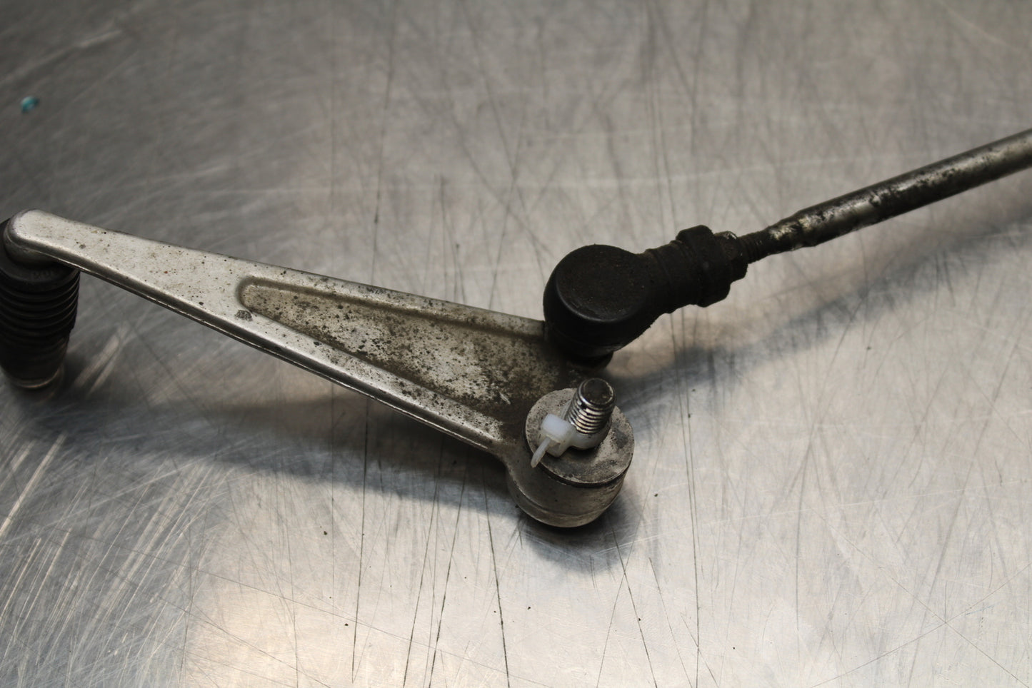 04-05 KAWASAKI NINJA ZX10R SHIFTER LINKAGE SHIFT LINK PEDAL BB163