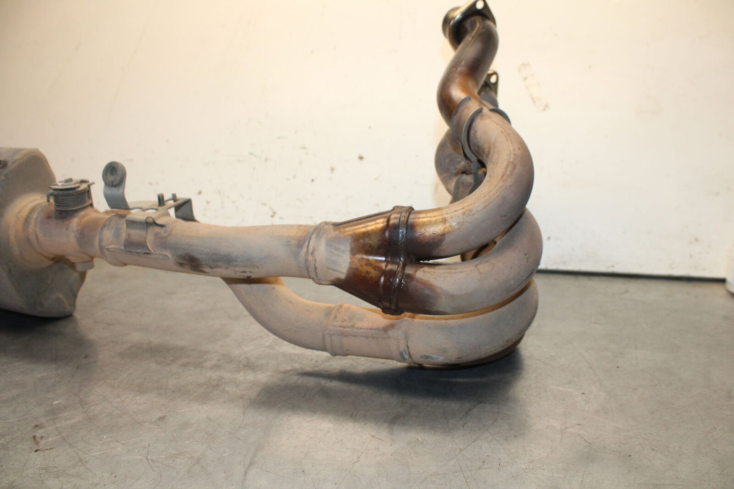 11-24 SUZUKI GSXR750 EXHAUST HEADER PIPES MANIFOLD 14100-15J00 BB714