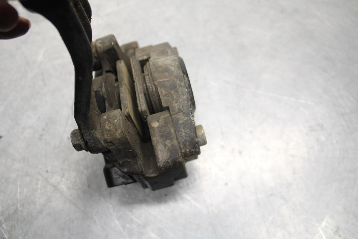 1981 Suzuki GS850G REAR BACK BRAKE CALIPER W MOUNT BRACKET BB37