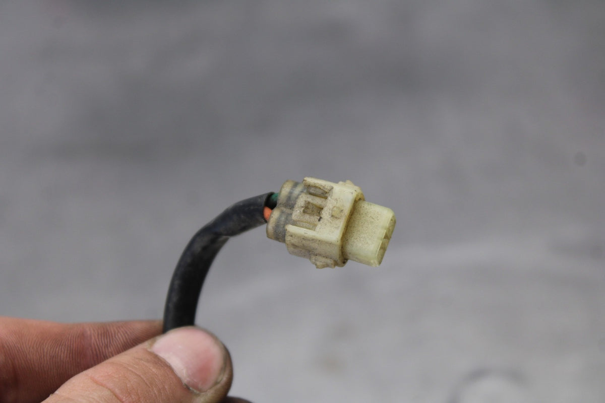 06-07 HONDA INTERCEPTOR 800 VFR800 AIR VALVE SOLENOID TOP ENGINE SENSOR BB917