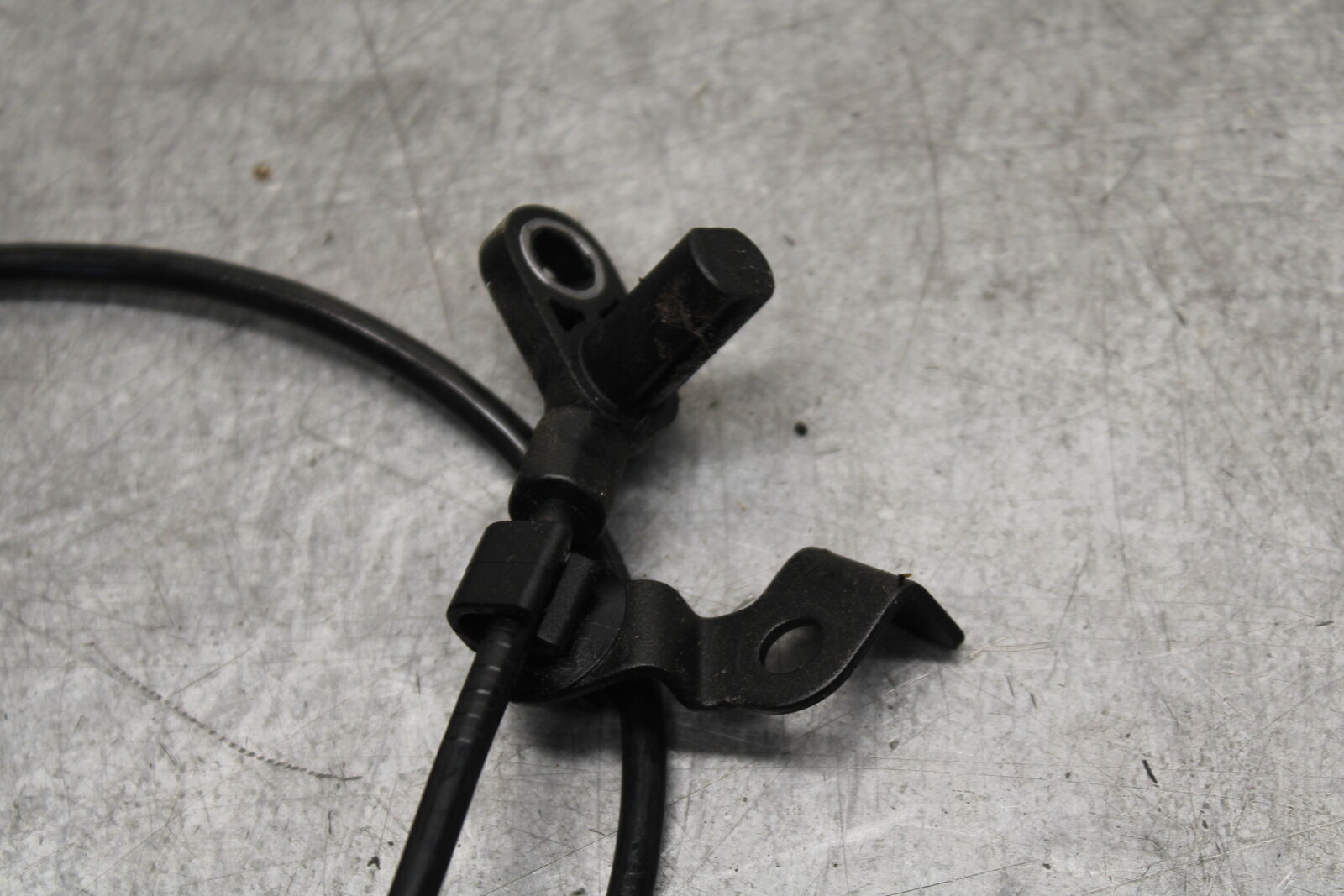 18-23 KAWASAKI NINJA 400 FRONT ABS BRAKE SENSOR BB660