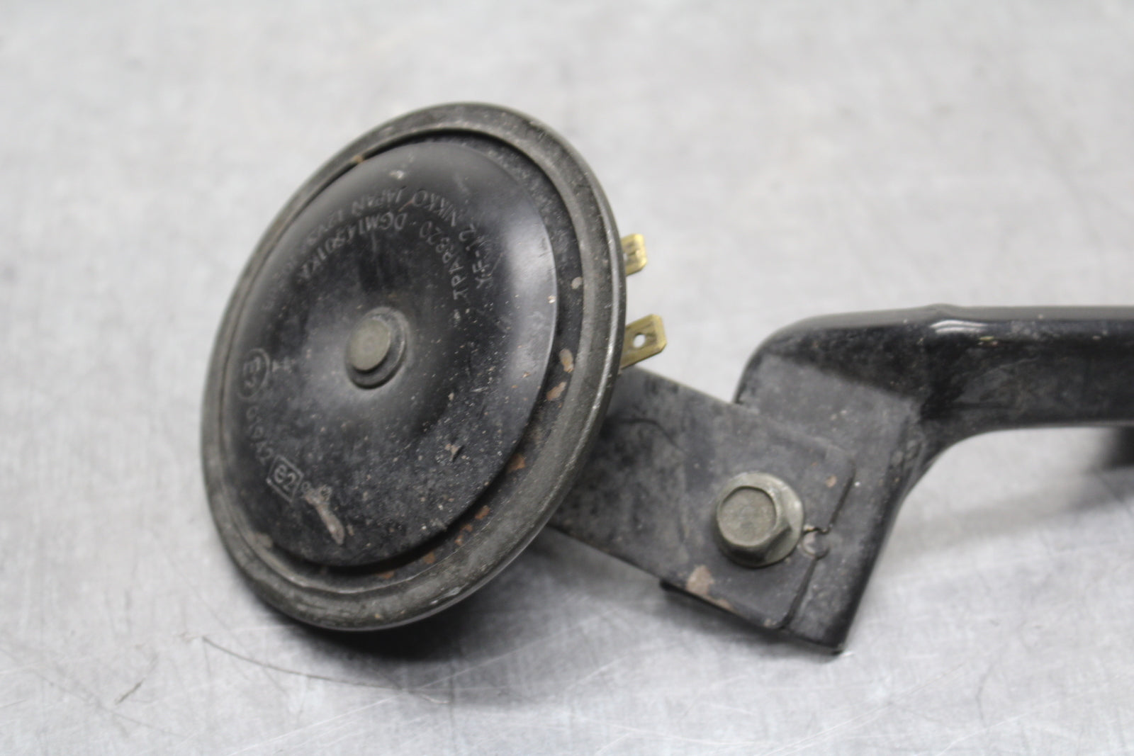 00-01 YAMAHA YZF R1 HORN SIGNAL BB755