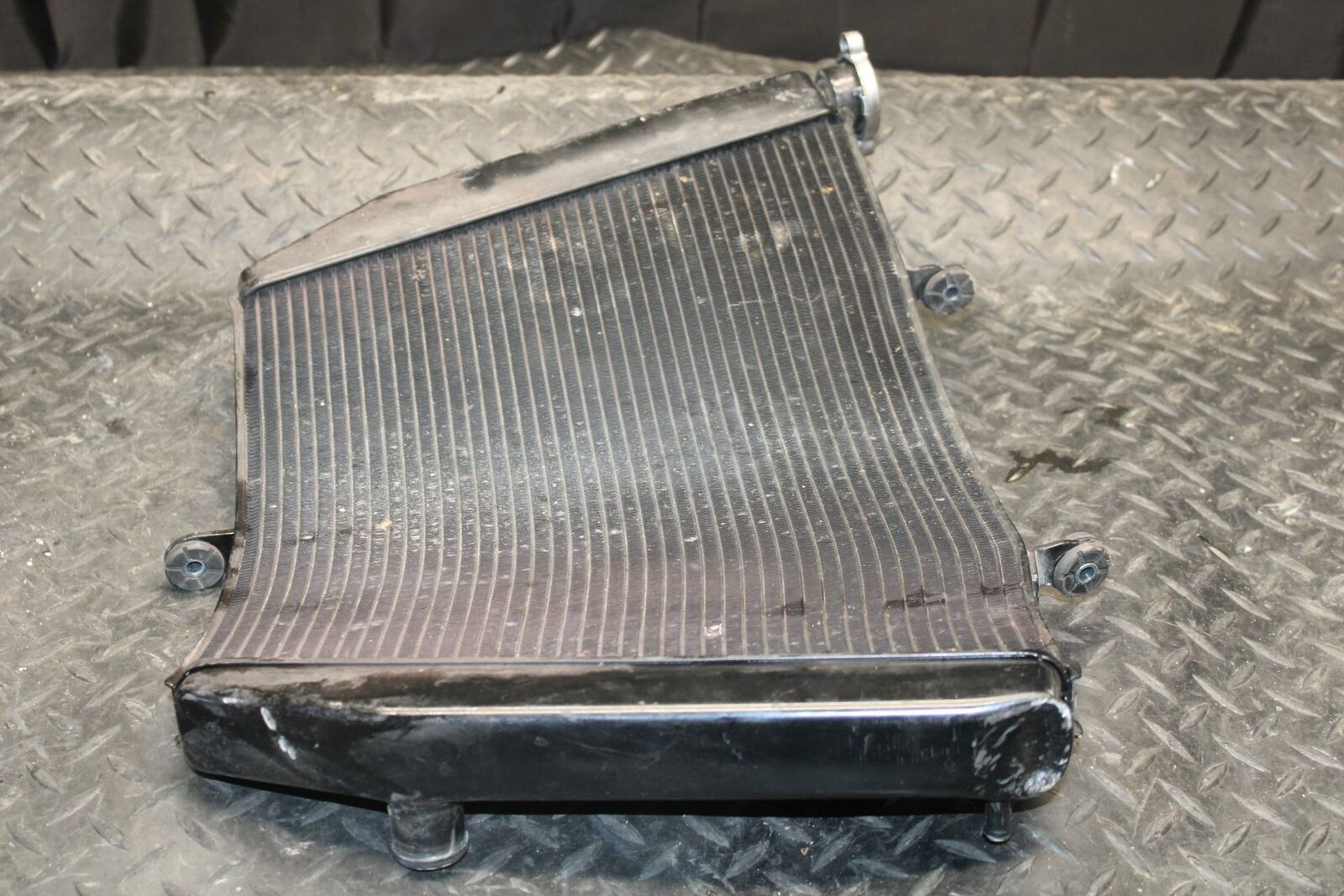 08-09 SUZUKI GSXR600  RADIATOR MOTOR COOLER COOLING RADIATER 17710-01H10  BB226