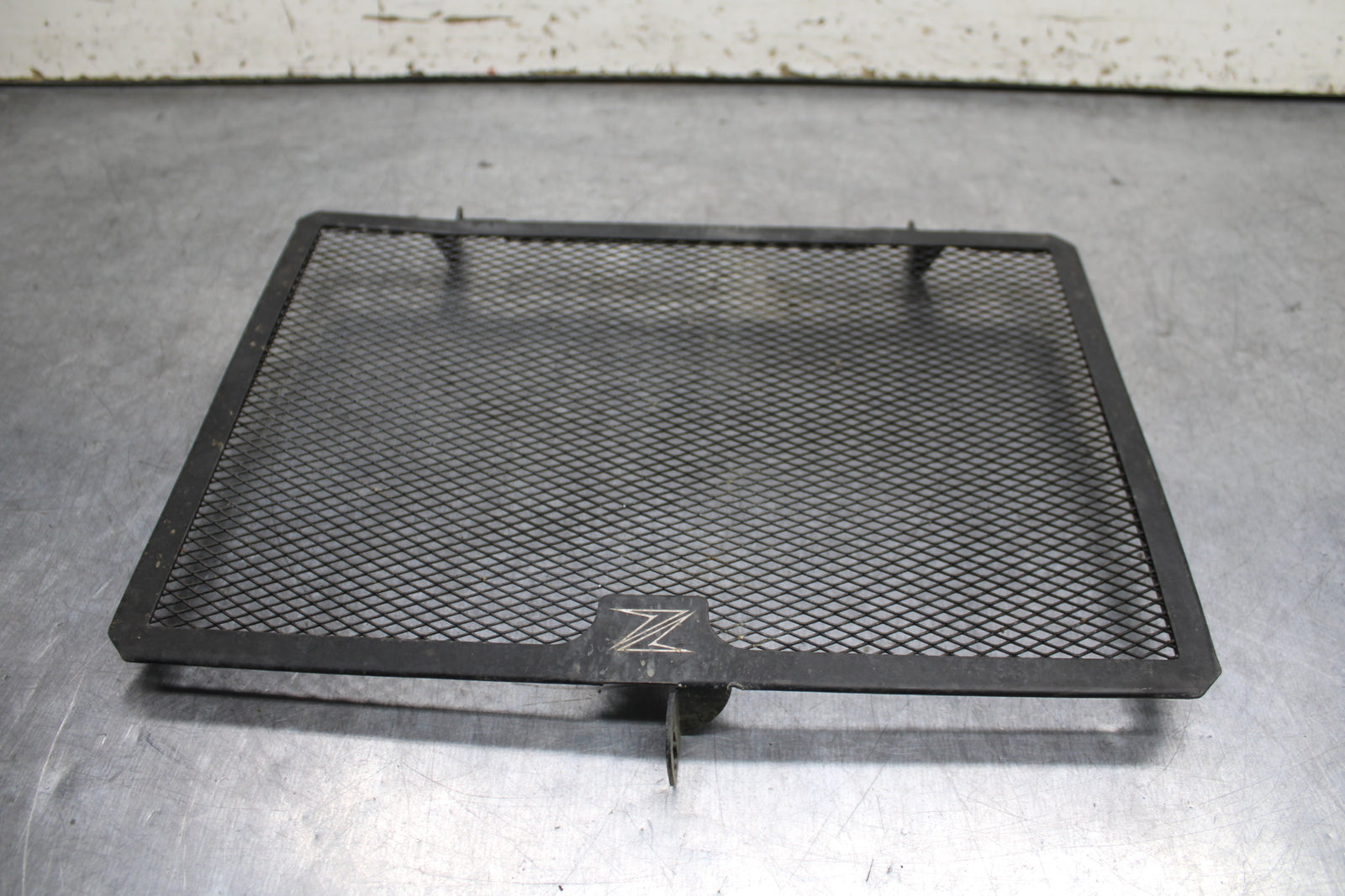 12-13 KAWASAKI Z1000 ENGINE RADIATOR RADIATER COVER GUARD  BB743