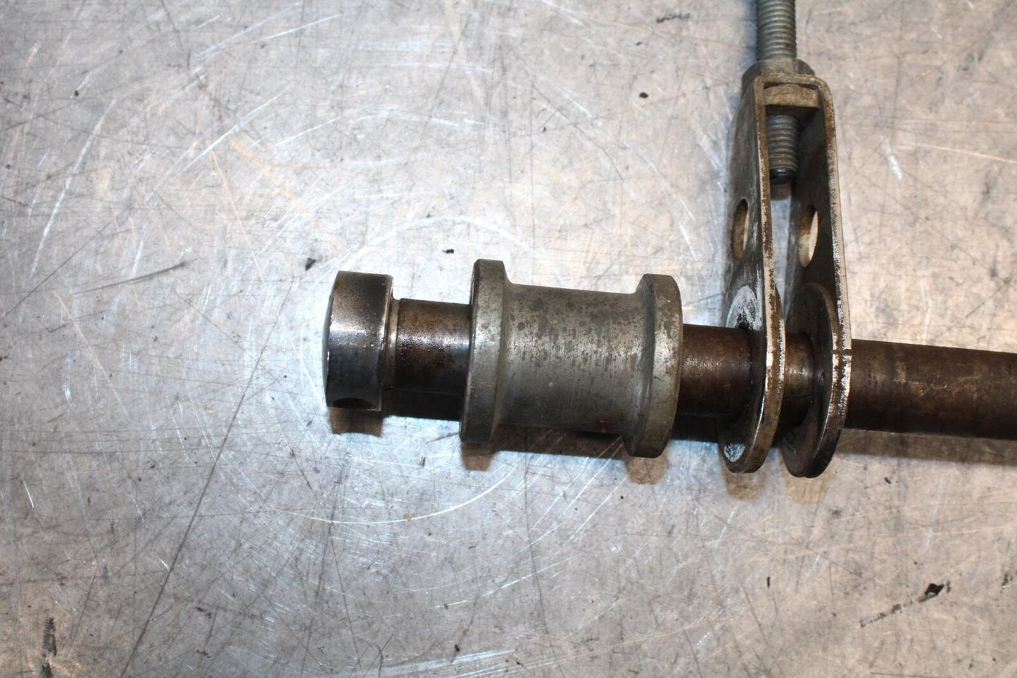 1974 Yamaha RD350 REAR AXLE BACK WHEEL RIM PIVOT BOLT AXEL BB53