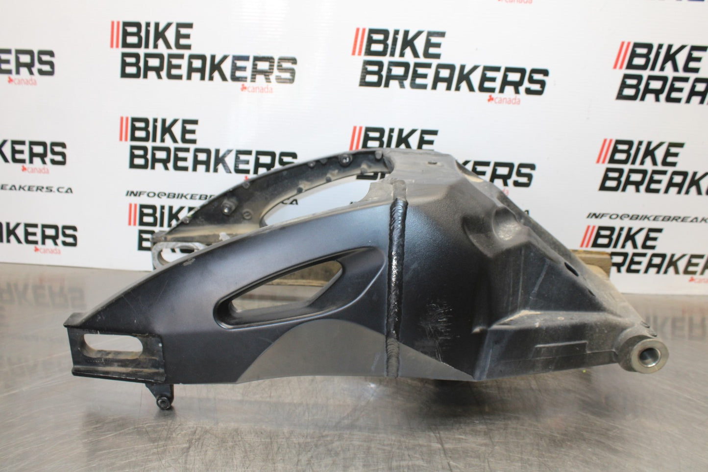 06-07 SUZUKI GSXR 600 REAR SWINGARM BACK SUSPENSION SWING ARM BB170
