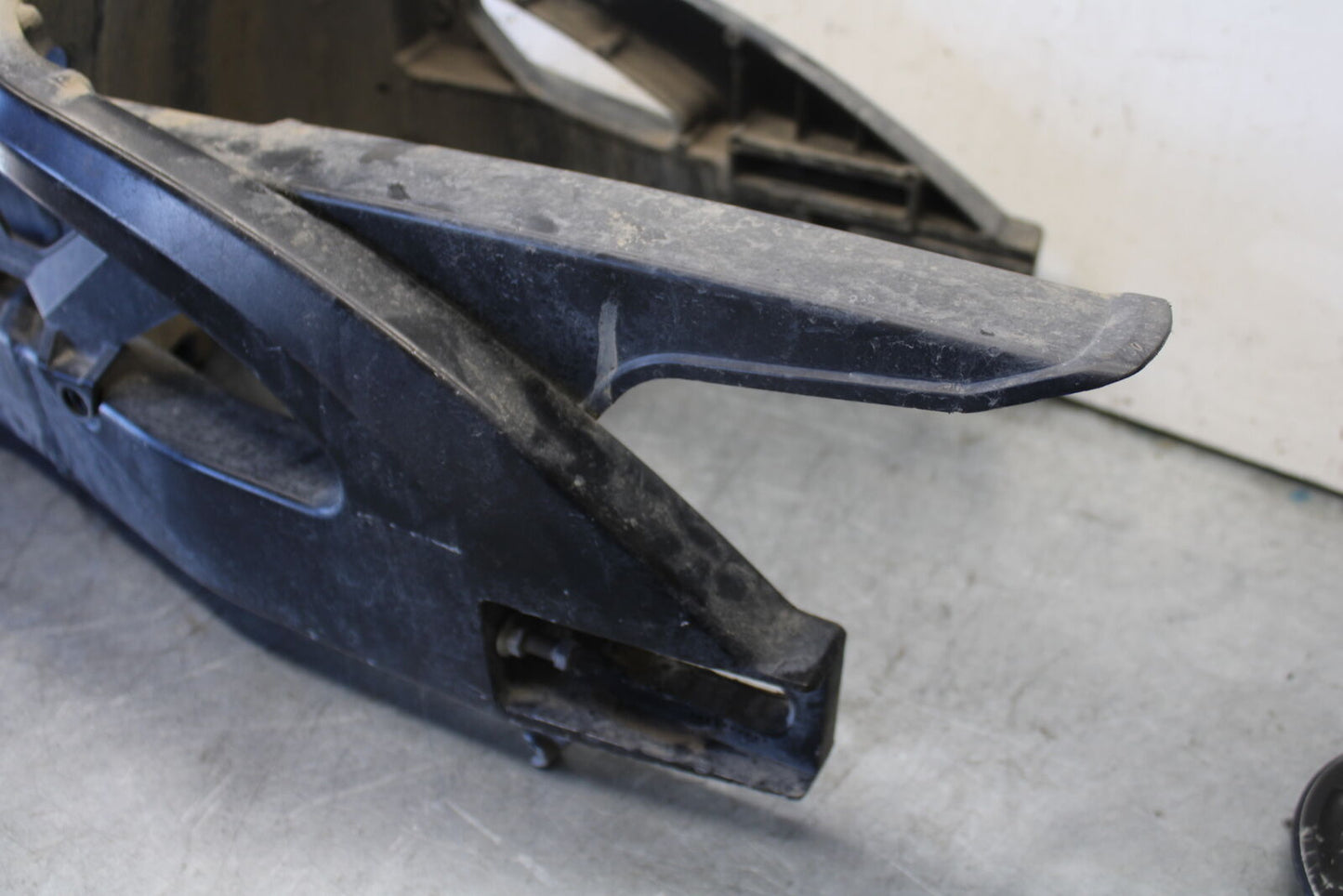 06-07 SUZUKI GSXR 600 REAR SWINGARM BACK SUSPENSION SWING ARM BB694