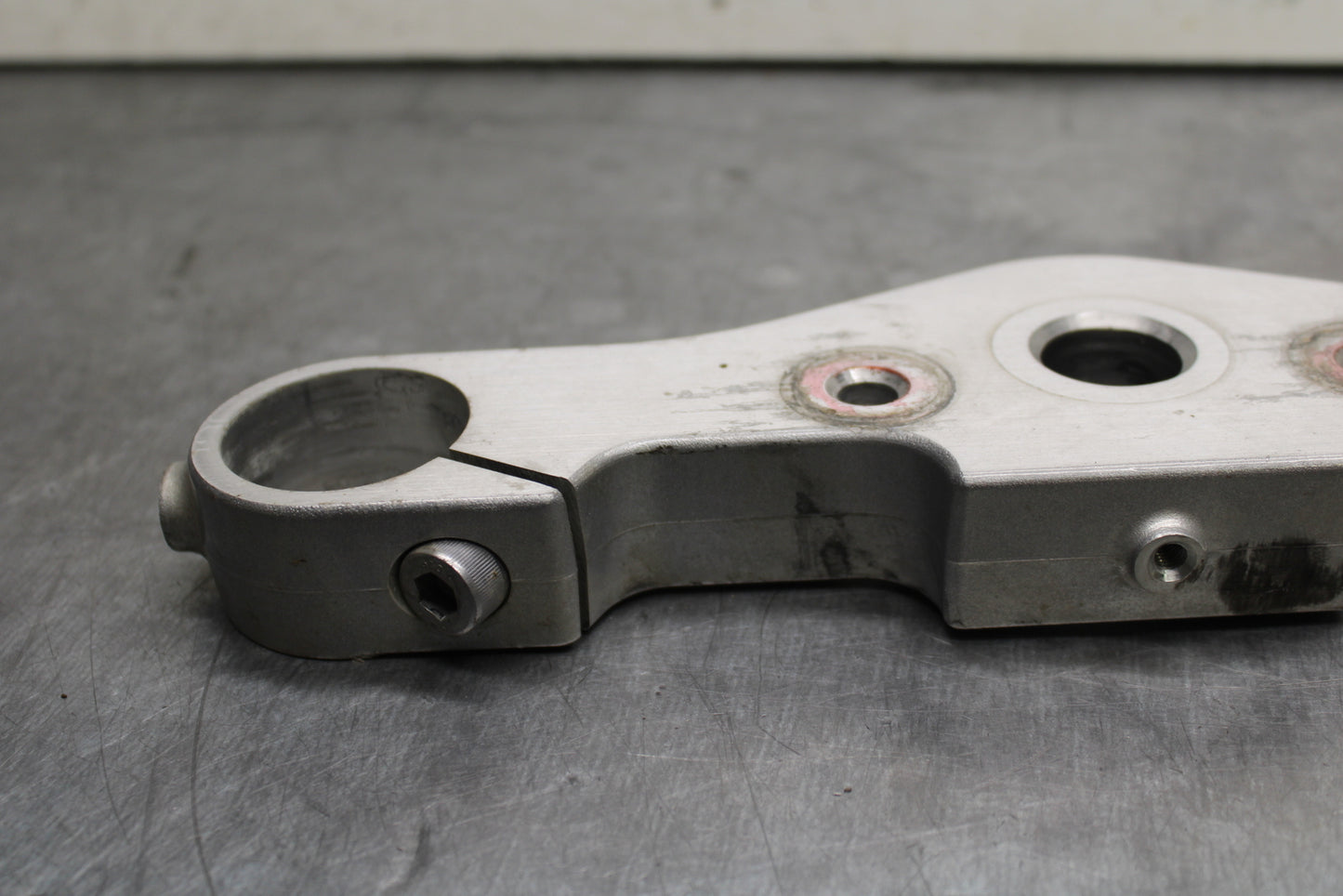 03-08 KAWASAKI VULCAN 1600 FORKS UPPER TRIPLE TREE CLAMP BB754