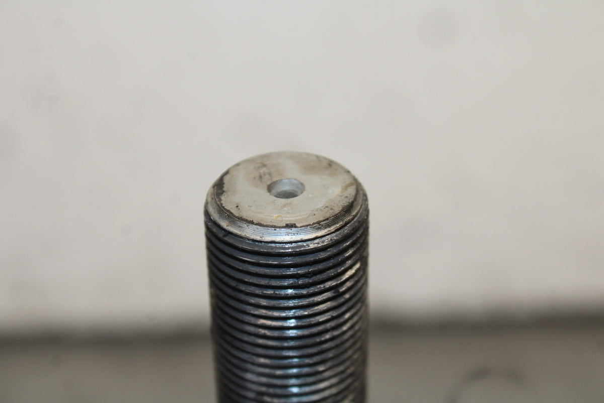 12-17 KAWASAKI ER-6N Z650 FRONT WHEEL RIM AXLE PIVOT BOLT BB709