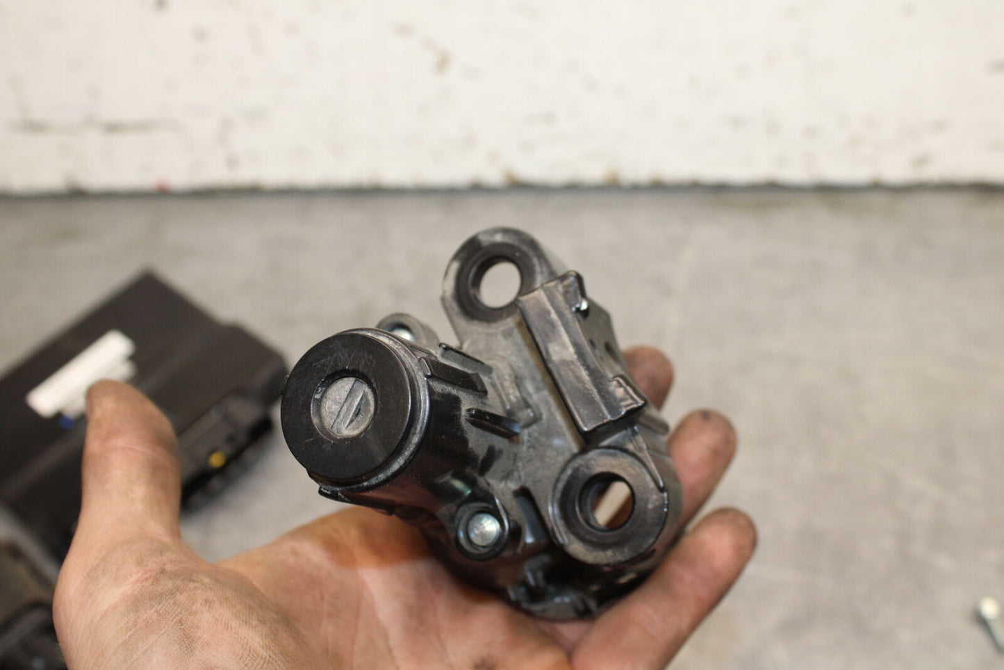 18-24 KAWASAKI NINJA 650 ECU IGNITION LOCK KEY SET W/ GAS CAP & SEAT LOCK BB725