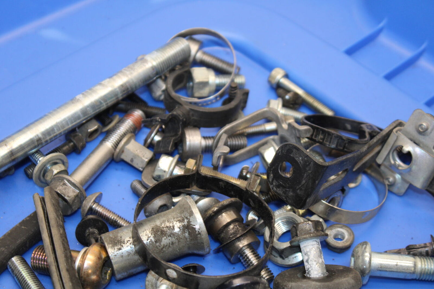 05-06 HONDA CBR600RR BOLTS HARDWARE BB655