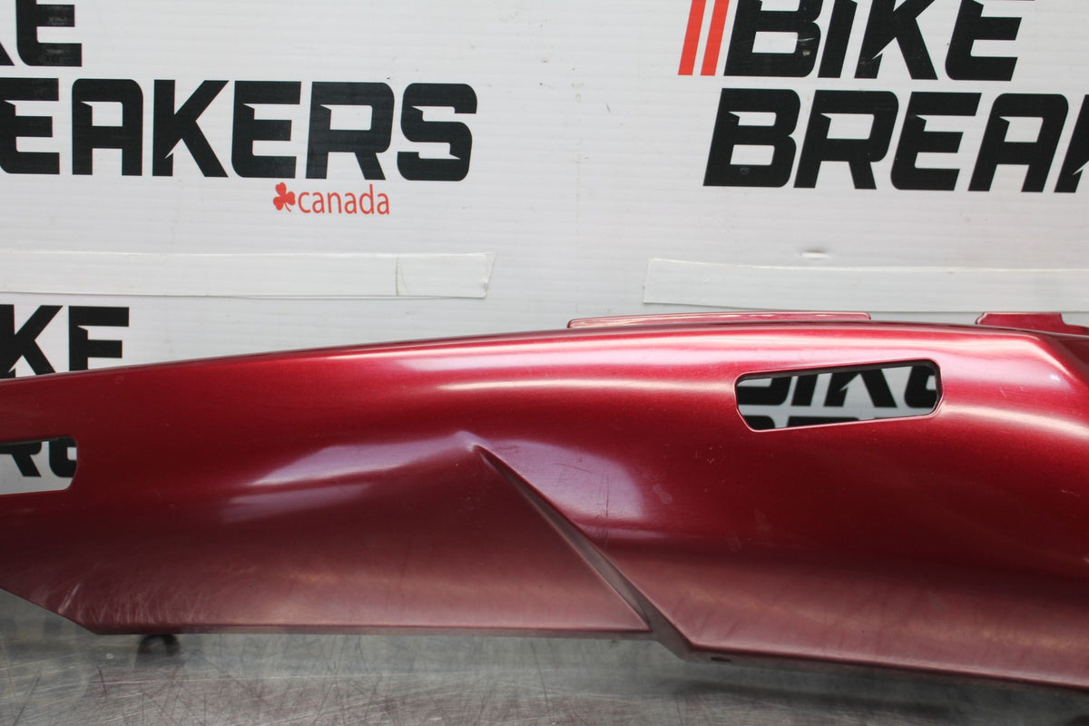 09 KAWASAKI CONCOURS 14 ZG1400B RIGHT REAR BACK TAIL FAIRING COWL SHROUD BB875