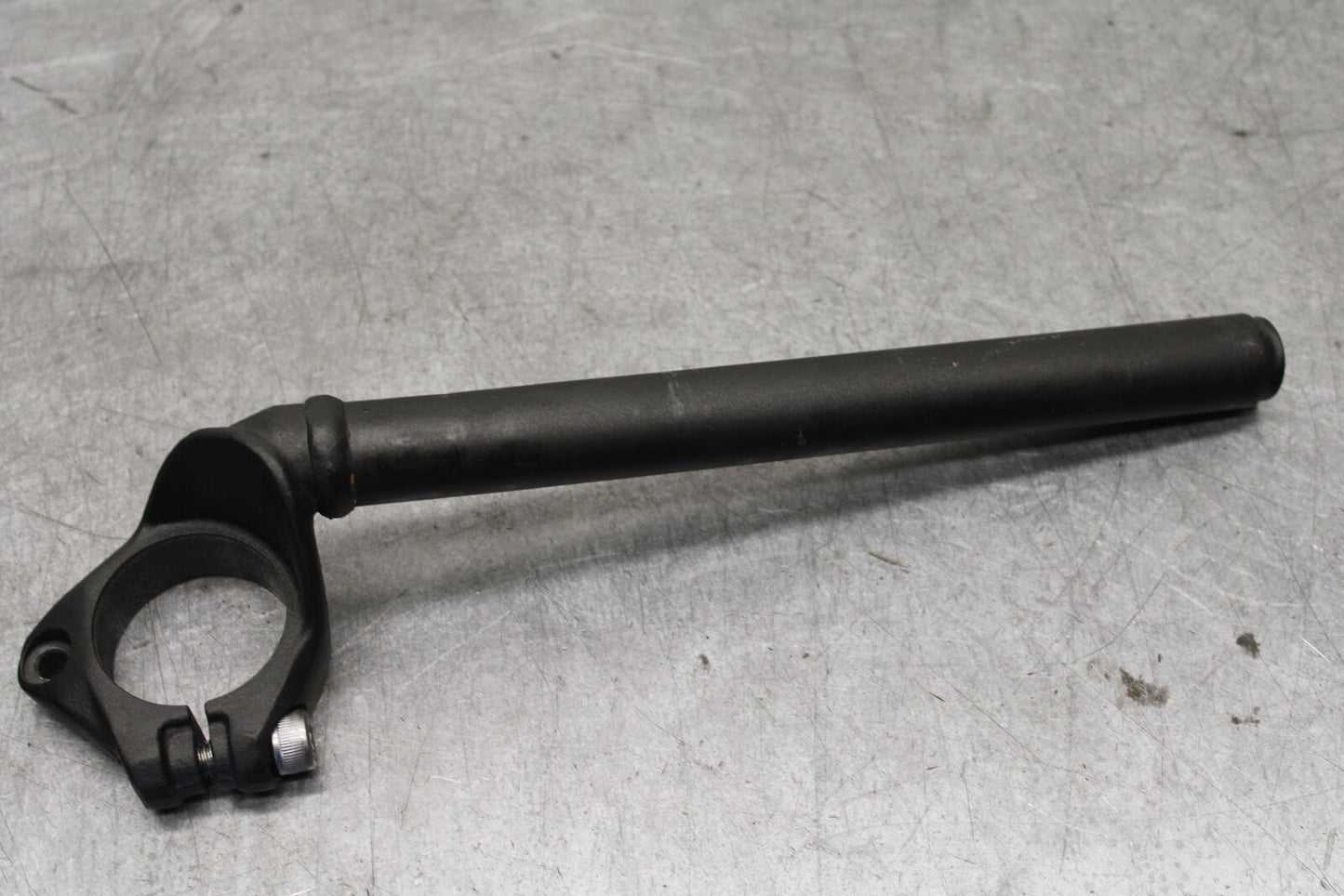 18-23 KAWASAKI NINJA 400 LEFT RIGHT CLIP ON ONS HANDLEBARS PAIR SET BB660