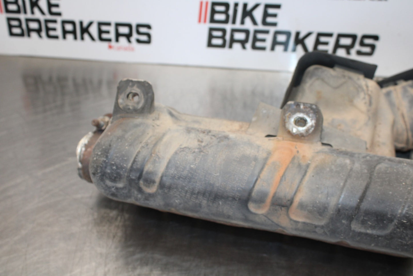 06-07 SUZUKI GSXR 600 EXHAUST PIPE MUFFLER SLIP ON CAN SILENCER BB170