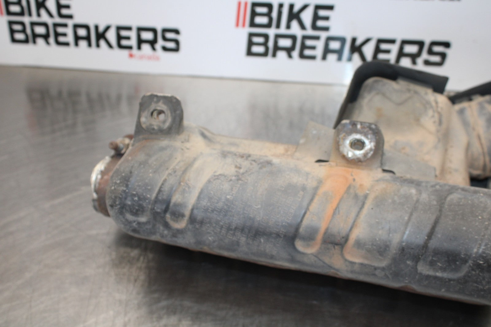 06-07 SUZUKI GSXR 600 EXHAUST PIPE MUFFLER SLIP ON CAN SILENCER BB170