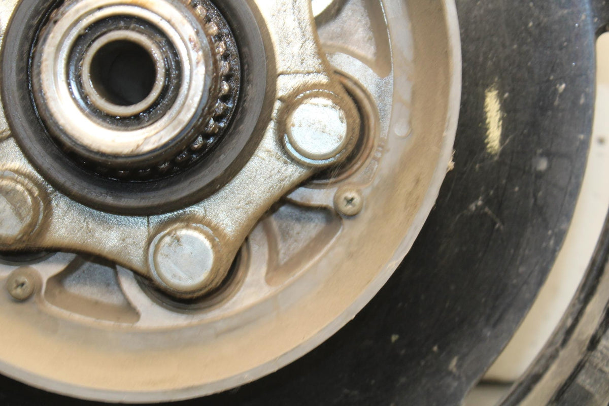 1998 Yamaha Vmax 1200 VMX1200 REAR WHEEL AND ROTOR BACK BRAKE DISC BB620