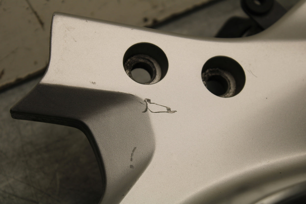 04-12 HONDA ST1300A RIGHT FRONT FOOT REST PEG STEP MOUNT BRACKET BB669