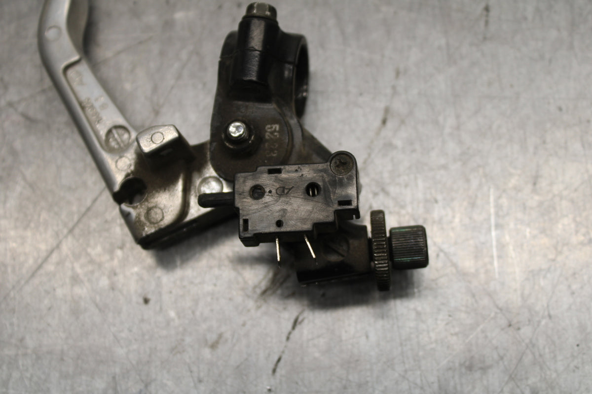 05-06 HONDA CBR600RR CLUTCH PERCH MOUNT WITH LEVER  BB727