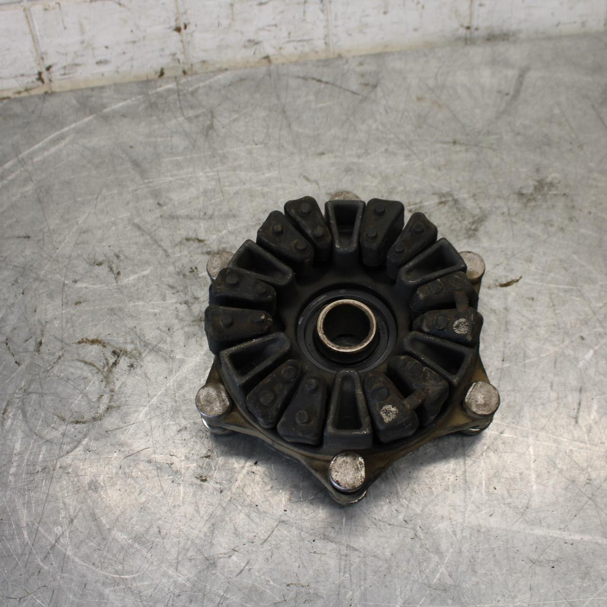 2011 Honda CBR600RR REAR HUB SHOCK DAMPERS CUSH ABSORBERS 06410-MFJ-D00 BB520