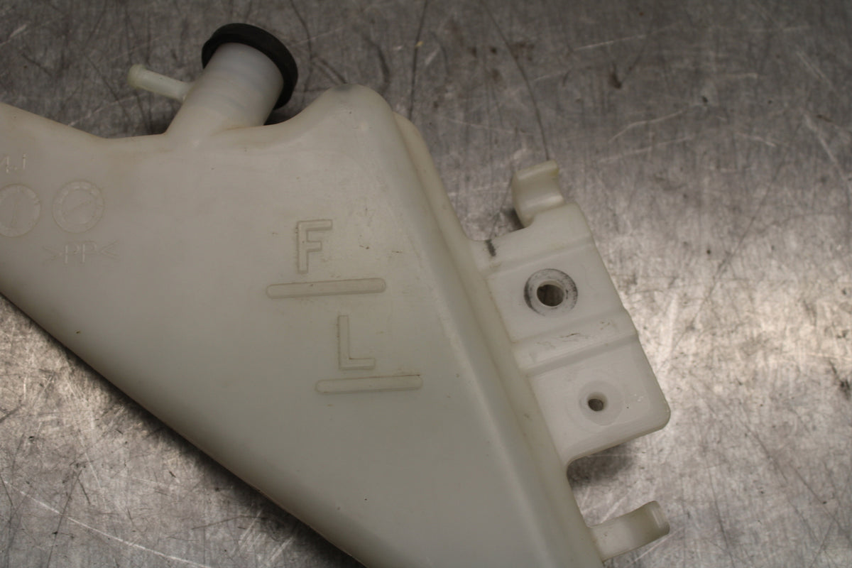 13 SUZUKI GSXR750 COOLANT WATER TANK RESERVOIR BOTTLE BB110