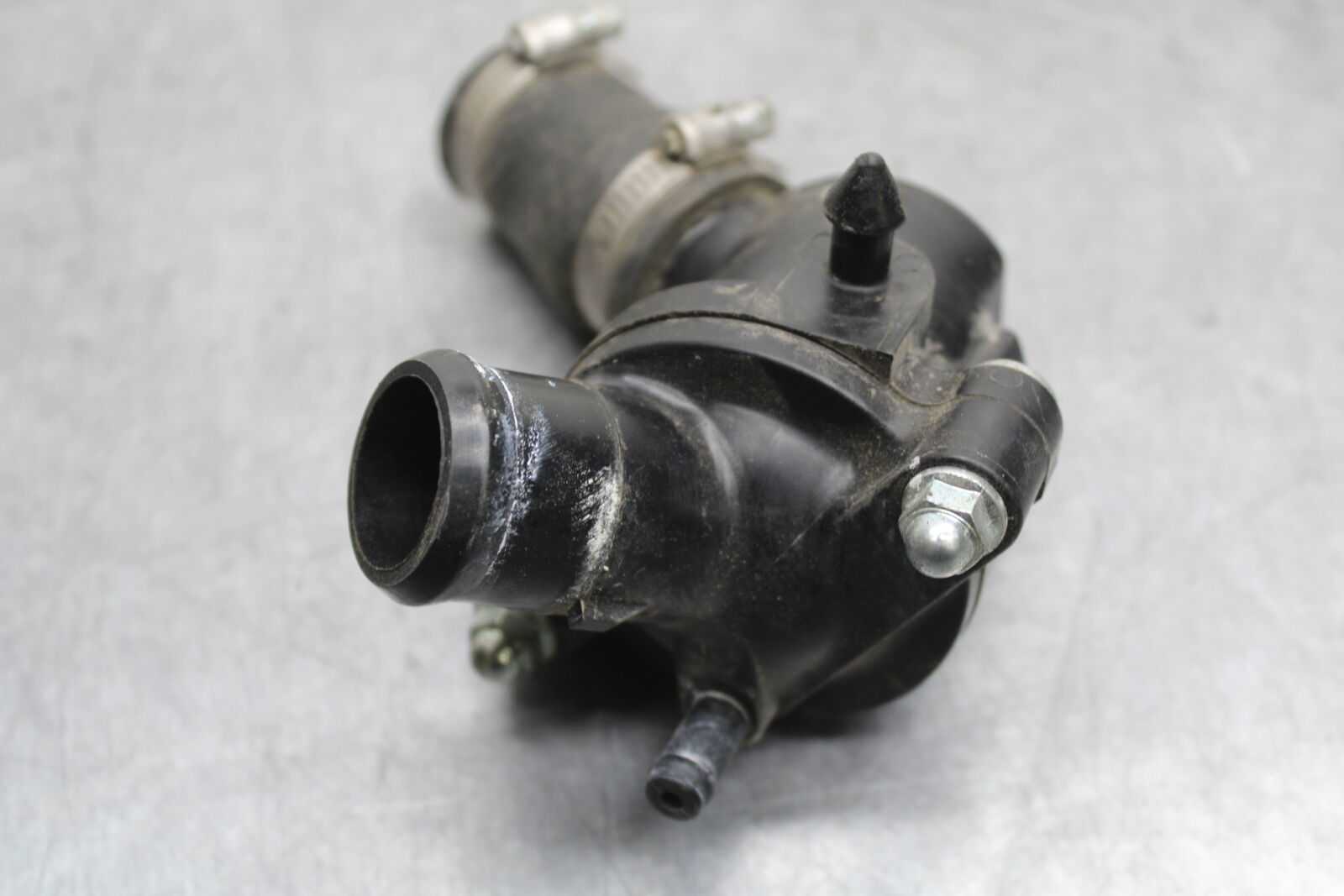 07-08 YAMAHA YZF R1 THERMOSTAT W HOUSING ASSEMBLY BB724