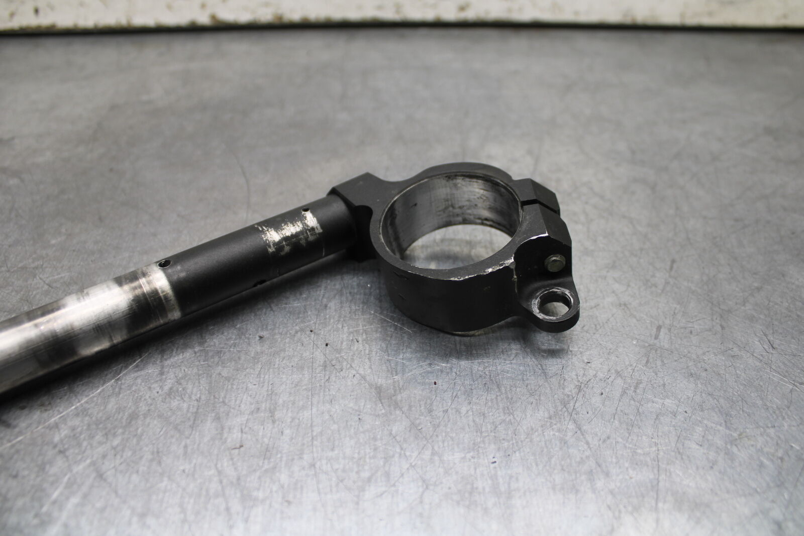 13-17 KAWASAKI NINJA ZX6R ZX636E RIGHT CLIP ON HANDLEBAR BB735