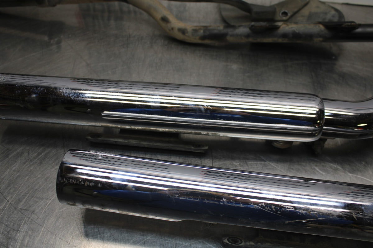 08 HARLEY-DAVIDSON SPORTSTER 1200 VANCE & HINES FULL EXHAUST  BB794