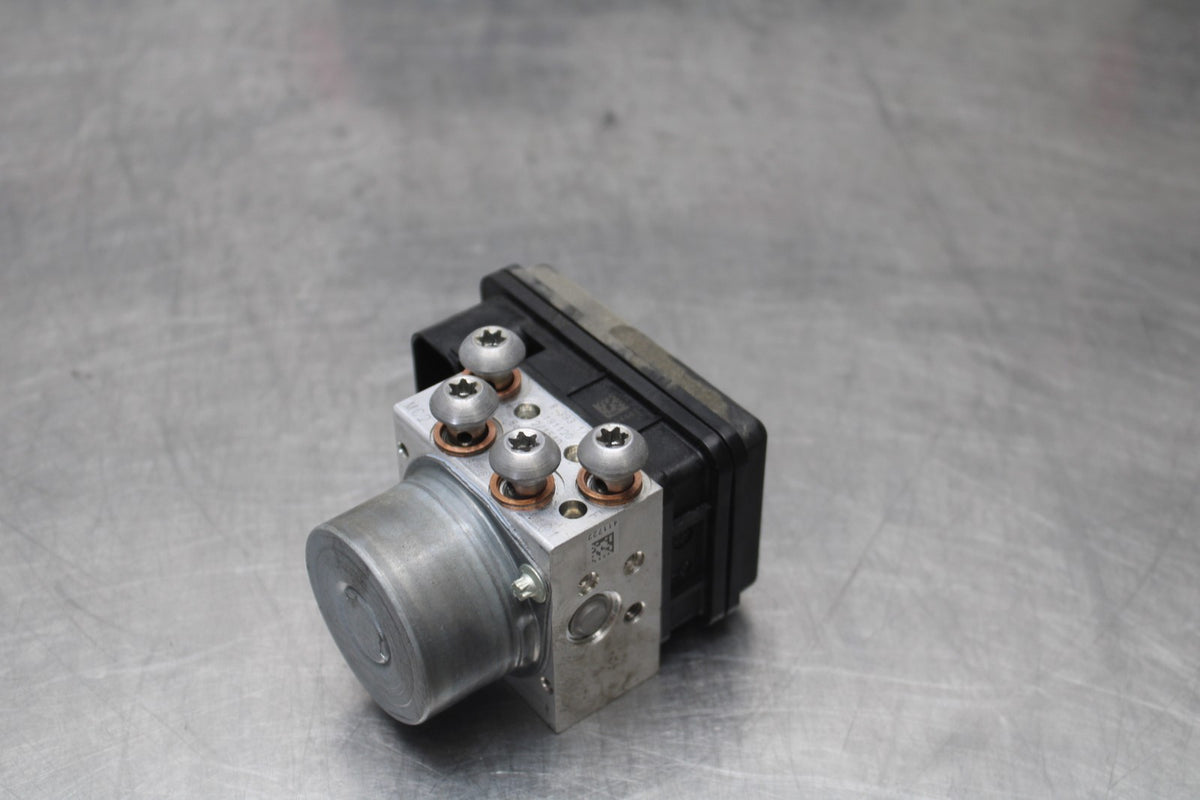 20-23 BMW F900R ABS PUMP UNIT MODULE BB923