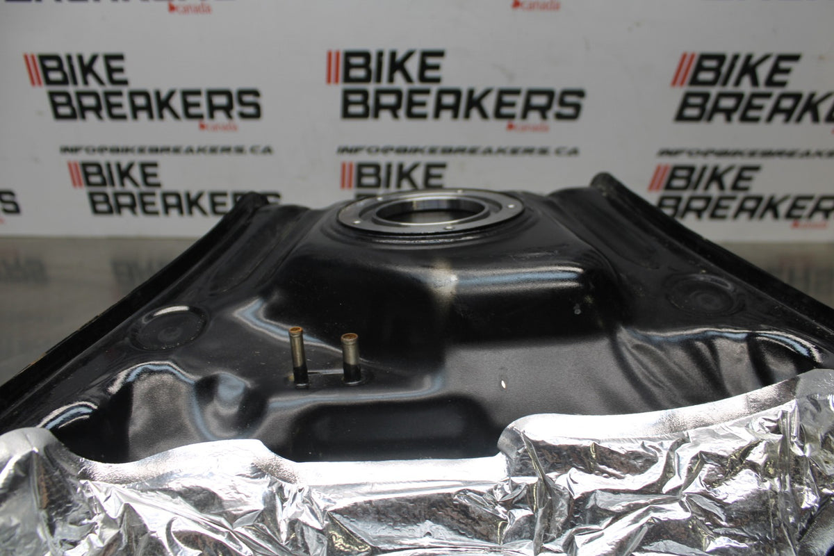 09 SUZUKI GSXR1000 GAS TANK FUEL CELL PETROL RESERVOIR BB777