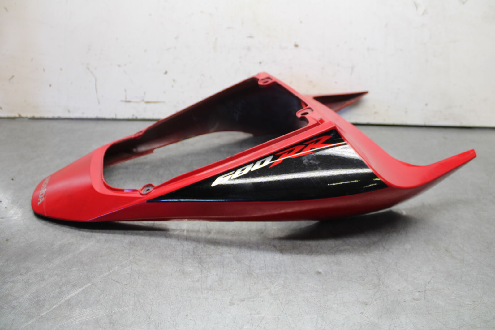 07-12 HONDA CBR600RR REAR BACK TAIL FAIRING COWL SHROUD BB672