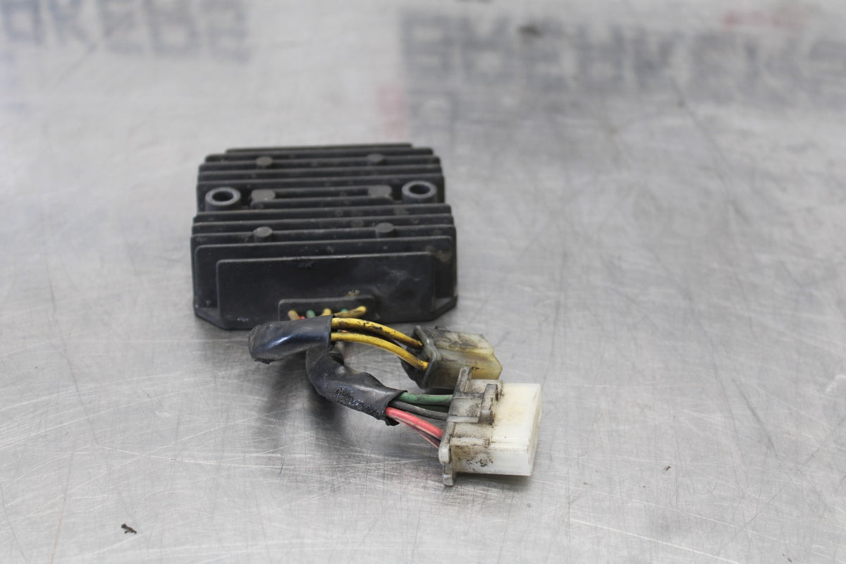 84 HONDA INTERCEPTOR 1000 VF1000F RECTIFIER VOLTAGE REGULATOR BB878