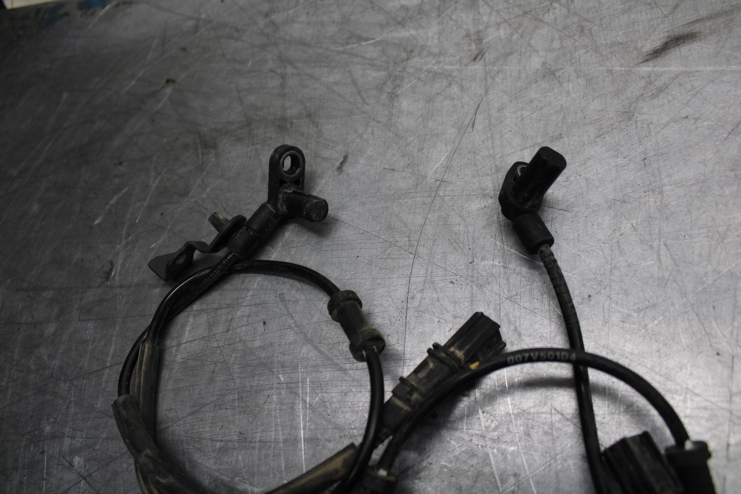 18 KAWASAKI Z 400 FRONT REAR ABS BRAKE SENSOR BB469