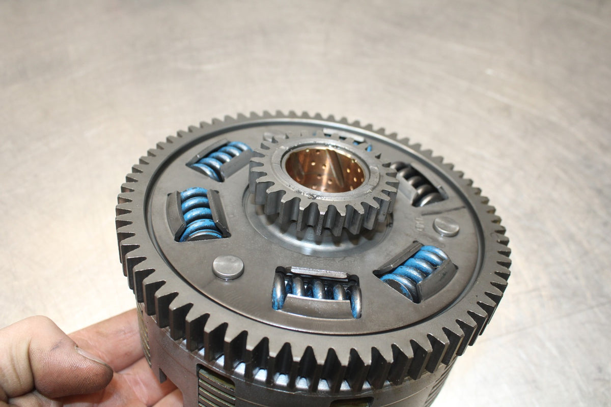 17-18 YAMAHA YZF R3 COMPLETE CLUTCH W PLATES BASKET HUB BB813