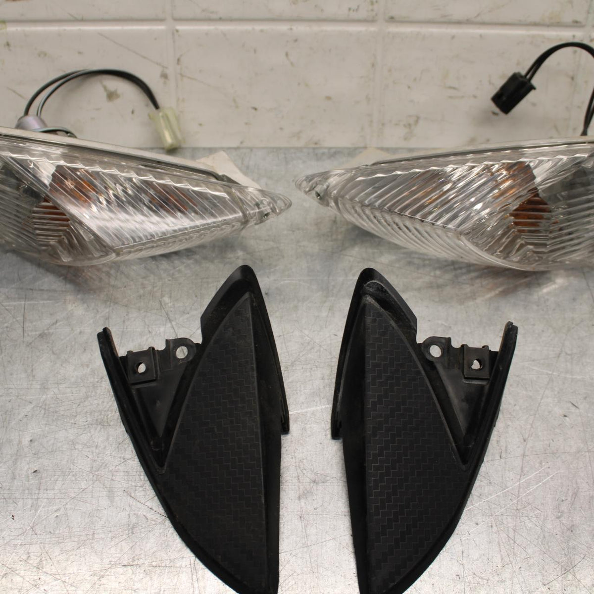 2015 Suzuki GSXR750 REAR LEFT RIGHT TURN SIGNALS LIGHT INDICATORS BB595